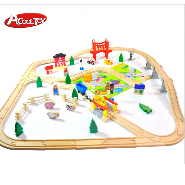 Set trenulet 75 piese - Wooden Farm Track